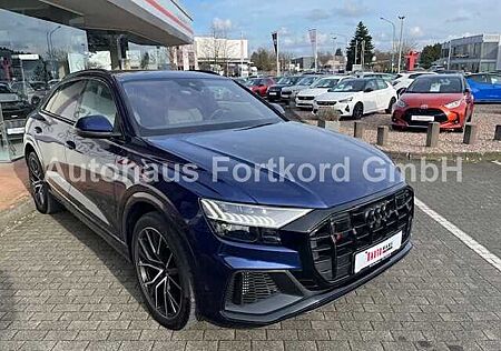 Audi Q8 S TFSI quattro - LED, 22', Pano, AHK, SZ