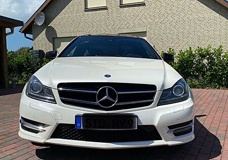 Mercedes-Benz C 350 BlueEFFICIENCY Coupé Autom. -