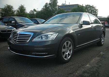 Mercedes-Benz S 350 L BlueEFF. 7G LANG 15800Netto TV, WEBASTO