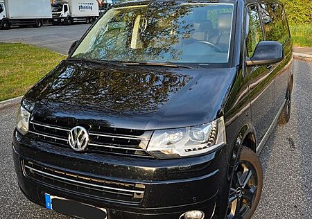 VW T5 Multivan Volkswagen TDi Highline 7HC