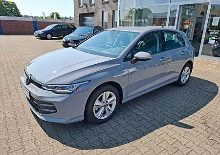 VW Golf Volkswagen VIII Lim. Life 1.5 eTSI 85 kW (116 PS) DSG