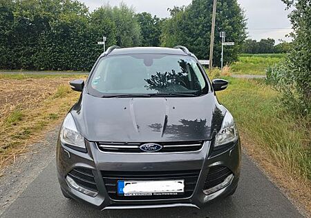 Ford Kuga 2,0 TDCi 2x4 103kW Individual Individual