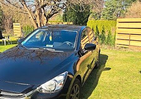 Mazda 2 SKYACTIV-D 105 Center-Line