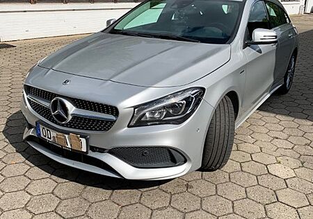 Mercedes-Benz CLA 200 Shooting Brake CLA 200 d 4MATIC DCT ...