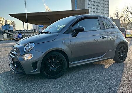 Abarth 500 595 Pista