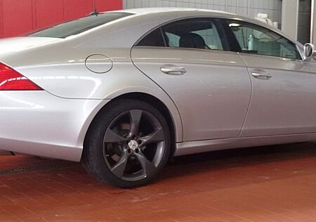 Mercedes-Benz CLS 350 -TÜV NEU MB Scheckheft