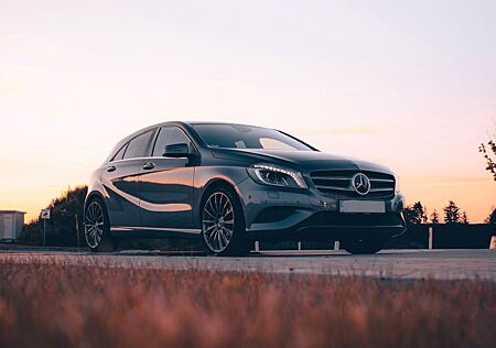 Mercedes-Benz A 200 CDI*4MATIC*DISTR*BI-XENON*CAM*Totwinkel*