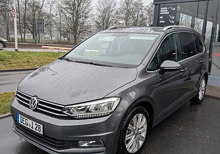 VW Touran Volkswagen 2.0 TDI SCR 140kW DSG Highline BMT Hi...