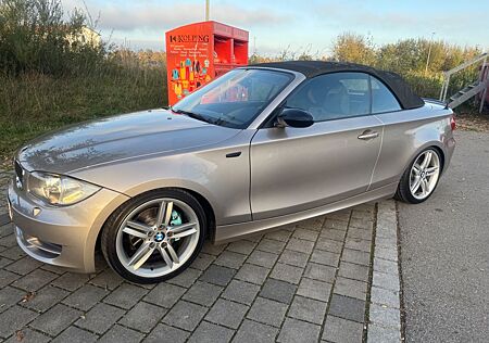 BMW 120i Cabrio -