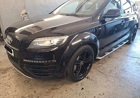 Audi Q7 4.2 TDI quattro S-Line 7-Sitzer