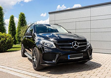 Mercedes-Benz GLE 350 d 4MATIC*AMG Styling*Panorama*8fach *AHK