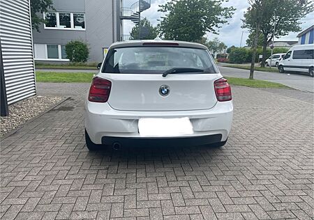 BMW 116i -Sehr guter Zustand. Bremsen+Reifen wie Neu