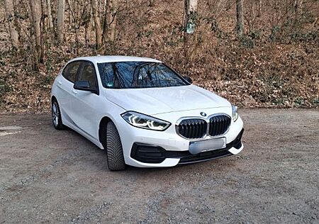 BMW 118i Sport Line