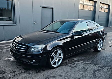 Mercedes-Benz CLC 200 CDI AMG Line Autom. Standh. Leder