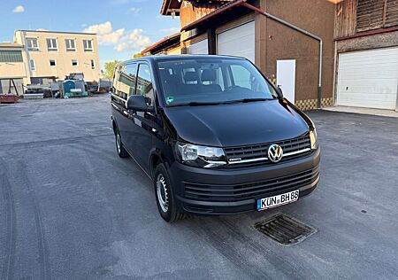 VW T6 Transporter Volkswagen 2.0 TDI 4Motion Caravelle