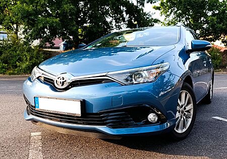 Toyota Auris Touring Sports Touring Sports 1,2-l-Tu...