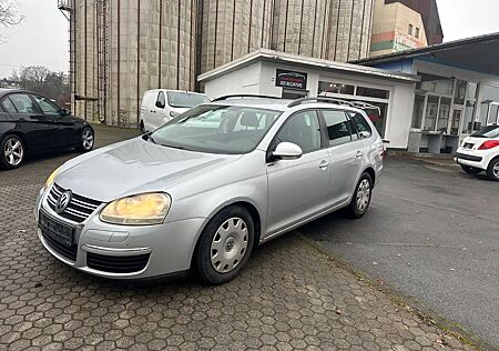 VW Golf Volkswagen V Variant Trendline
