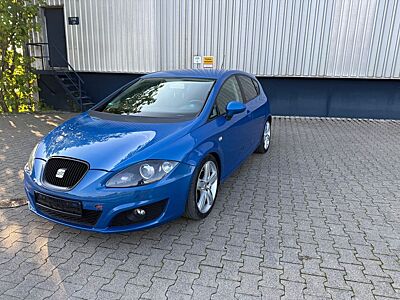 Seat Leon FR 2.0 TDI / ähnlich Golf GTD