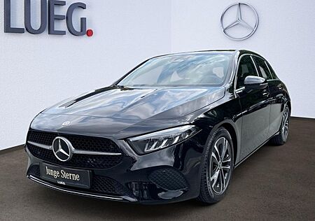 Mercedes-Benz A 180 MBUX+LED+LENKRADHZG+PARKTRONIC