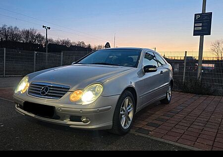 Mercedes-Benz CL 200 Scheckheftgepflegt