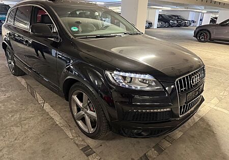 Audi Q7 3.0 TDI Quattro S line NEUE TÜV 09/2027
