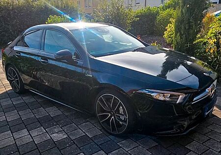 Mercedes-Benz A 35 AMG Mercedes-AMG A 35 4MATIC DCT Merced...