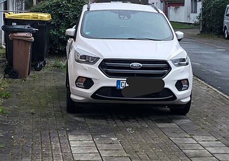 Ford Kuga 2,0 TDCi 4x2 110kW ST-Line ST-Line