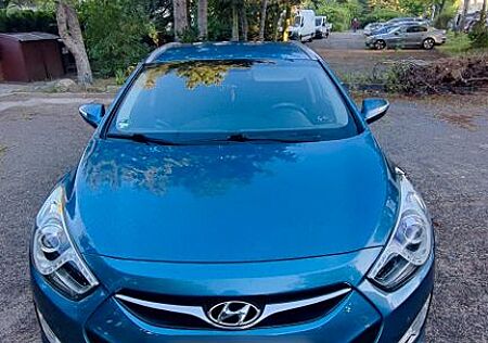 Hyundai i40 cw 2.0 GDI Premium Premium