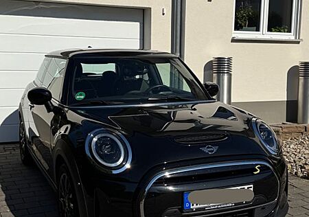Mini Cooper SE Classic Trim Classic Trim