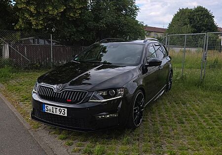 Skoda Octavia RS Kombi 2.0 DSG