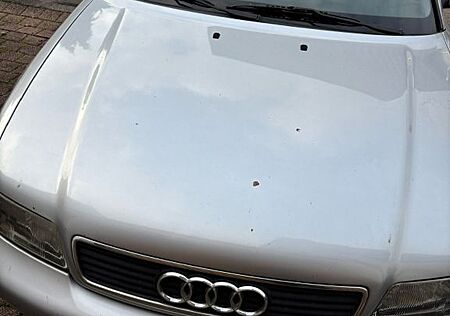 Audi A4 gebraucht kaufen Audi A4 1.8 -