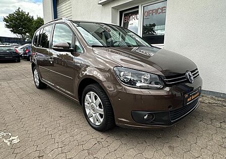 VW Touran Volkswagen 1.6 TDI LIFE BlueMotion Technology
