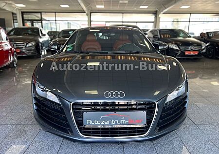 Audi R8 Coupe 4.2 FSI quattro UNFALLFREI/HANDSCHALTER