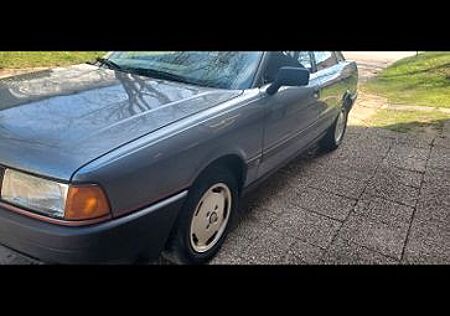 Audi 80