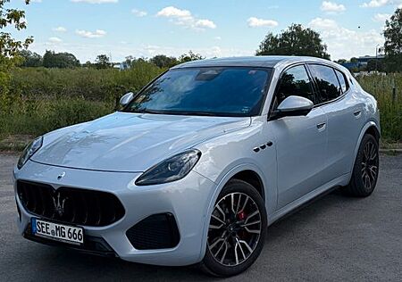 Maserati Grecale 2.0 MHEV Modena Auto 4WD Modena