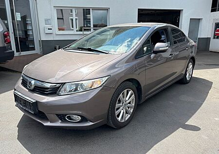 Honda Civic Limousine 1,8