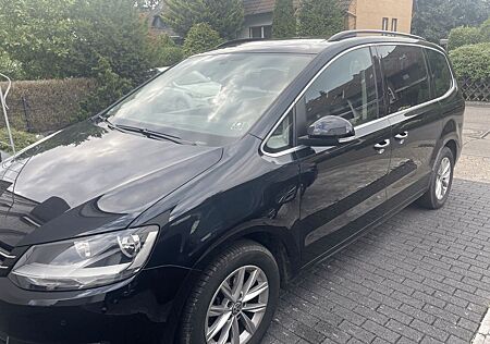 VW Sharan Volkswagen 2.0 TDI SCR BMT Comfortline Comfortline