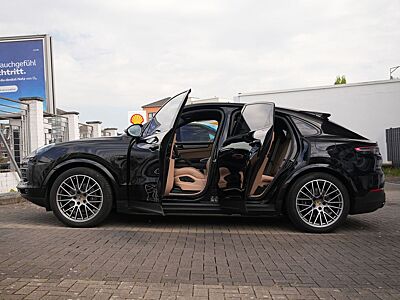 Porsche E-Hybrid Coupé PLATINUM-INNO-PDCC-SPORTABG.-VOLL