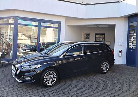 Ford Mondeo Titanium