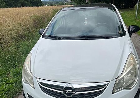 Opel Corsa 1.4 Color Edition 74kW Color Edition