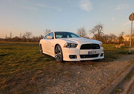 Dodge Charger SRT8, 6,4l, Vialle LPG Doppeltankanlage
