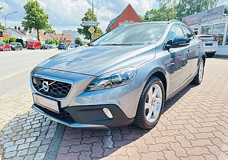 Volvo V40 Cross Country You! AWD