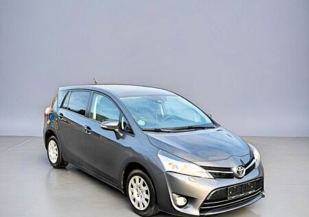 Toyota Verso Edition-S 7 SEATS,KAMERA,TUV