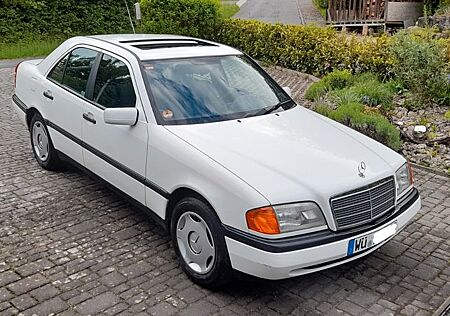 Mercedes-Benz C 200 Diesel, Schiebedach., TÜV 12/26
