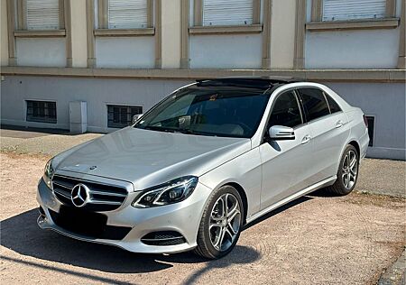 Mercedes-Benz E 220 E220 Avantgarde mit panorama