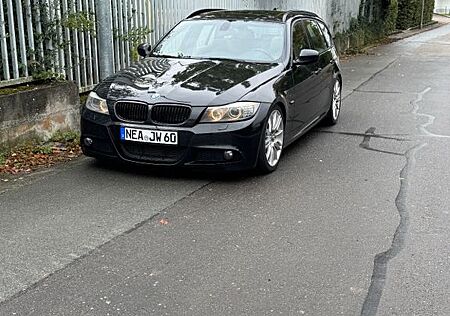 BMW 325d Touring - Tempomat, Klima , großes Navi