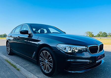 BMW 530 i Sport Line Automatik/ Navi/ Leder/ Kamera