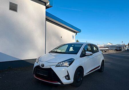 Toyota Yaris Team D 1.5 "NAVI+SHZ+KAMERA+LED+4TÜR+KLIMA