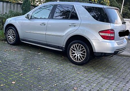 Mercedes-Benz ML 320 CDI 4MATIC -