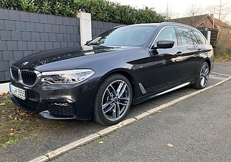 BMW 540d xDrive Touring A -